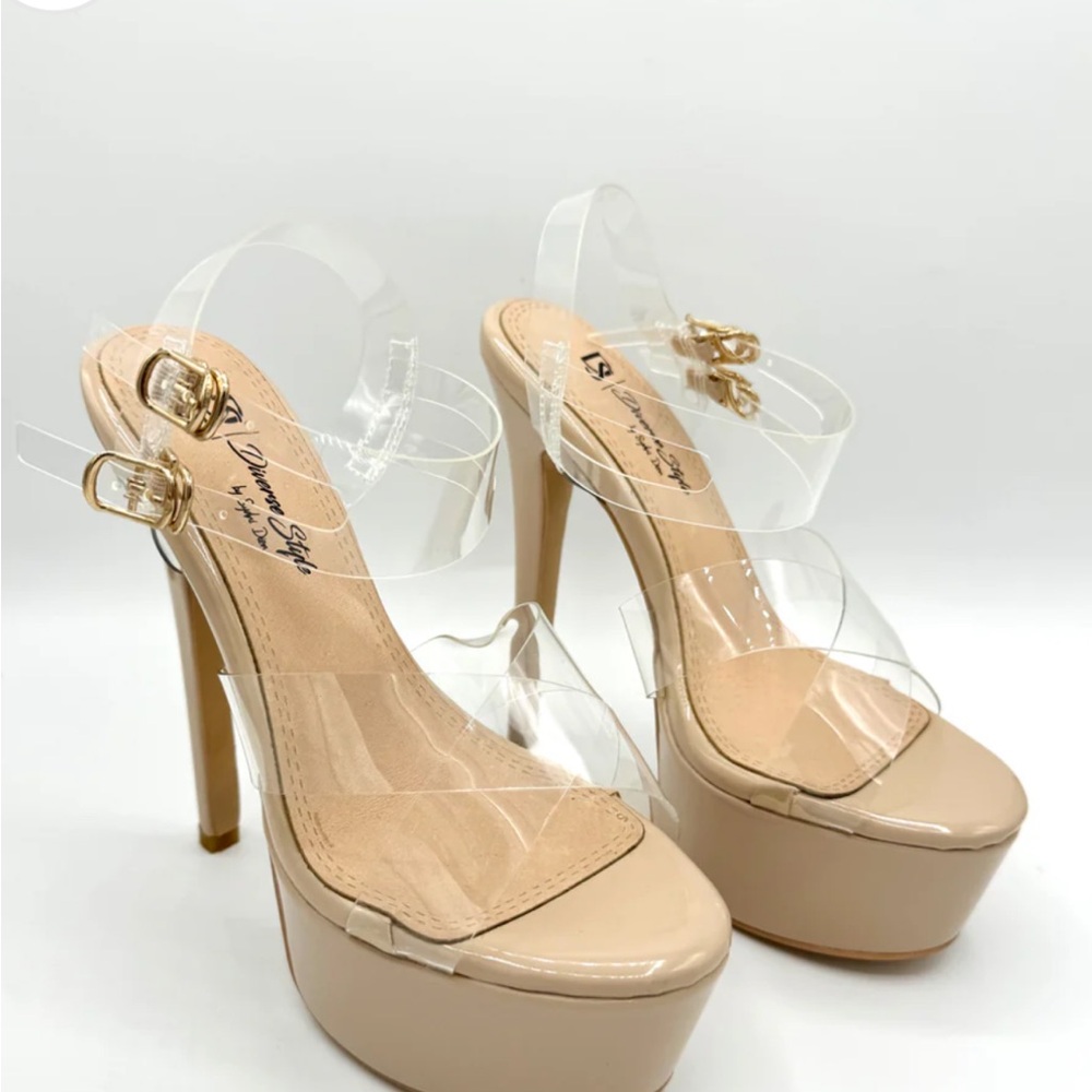 Diverse by Sydni Dion Platform Heel Lucite Cashew